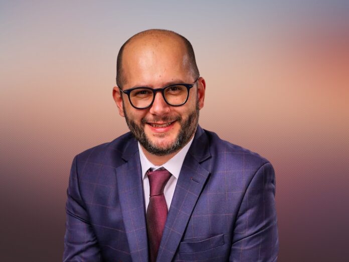 Sergiu Voicu - Guide - STEP OUT OF ANONYMITY!